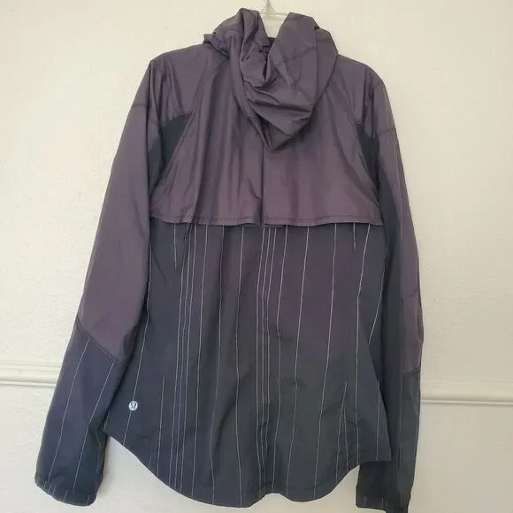 Lululemon Women's Run: Get Up And Glow Jacket Reflective 360 Black Sz 6 Full Zip - Picture 13 of 16